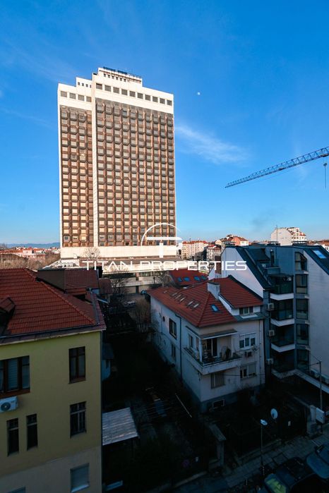 Двустаен за продажба в кв. Медицинска академия