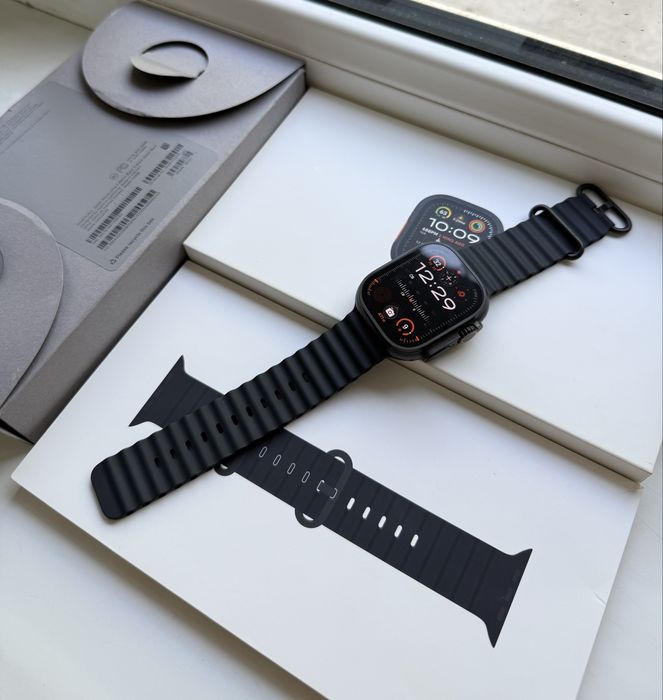 Apple iWatch Ultra 2 Black Titatinum 49mm 100%