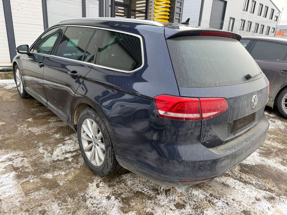 Dezmembrez / Dezmembrari / Piese / Accesorii Vw passat b8 2017 blue 1.6 tdi DCXA cutie automata SMS