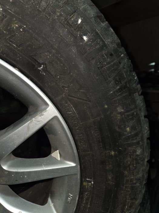 Продам автошины с дисками