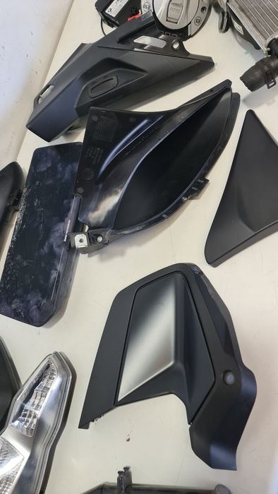 Furca BMW R1250RT   , roata fata etrieri , discuri stop scarite carene