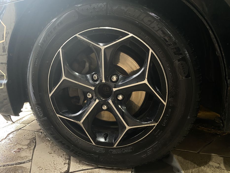 Продам зимний шина с дисками