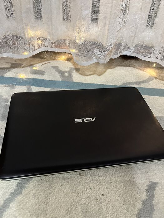 Ноутбук старый…..