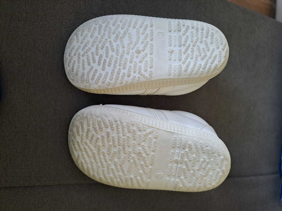 Детски бели маратонки №19-20