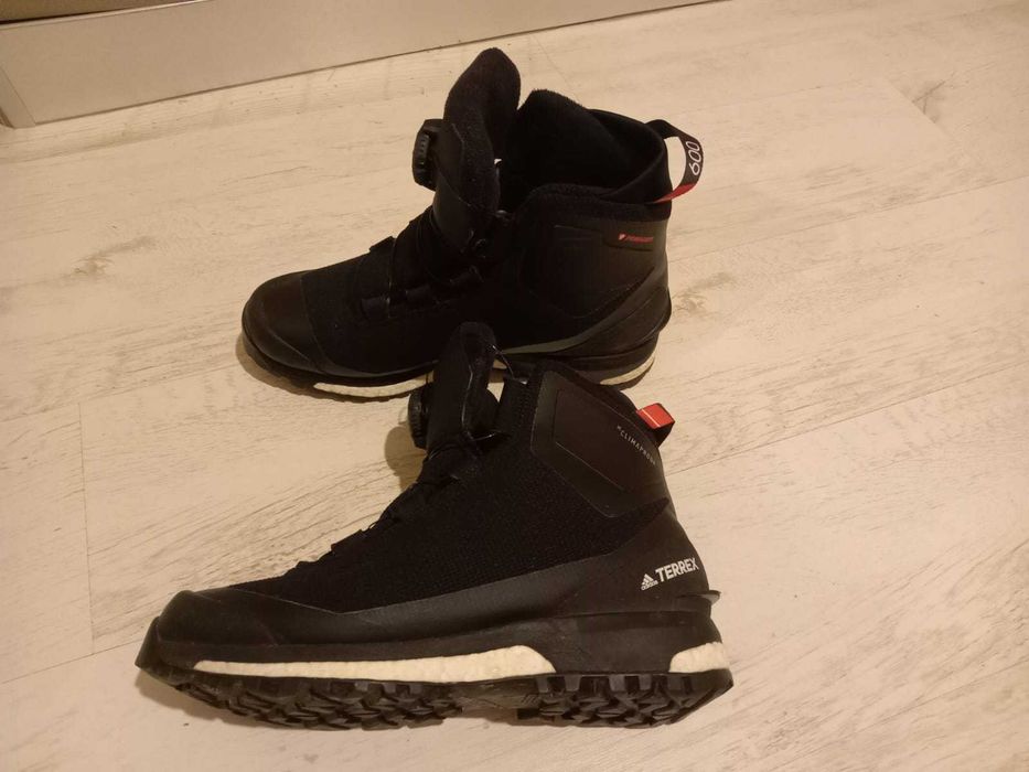 Ghete ADIDAS TERREX model rar, marimea 44 - 45  (44 cu 2/3)