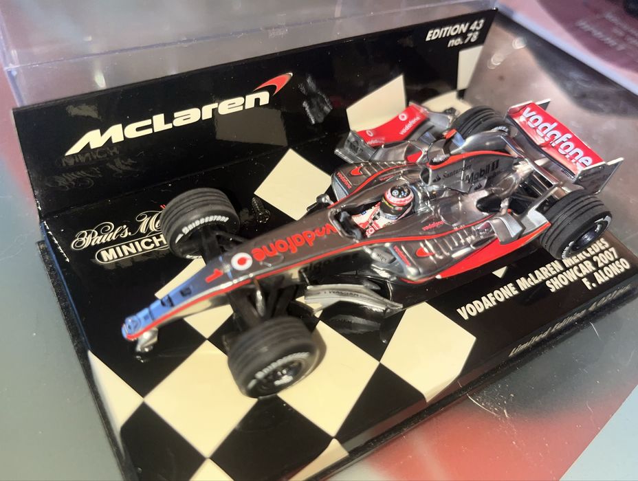 Vodafone McLaren Mercedes Showcar 2007 – F. Alonso