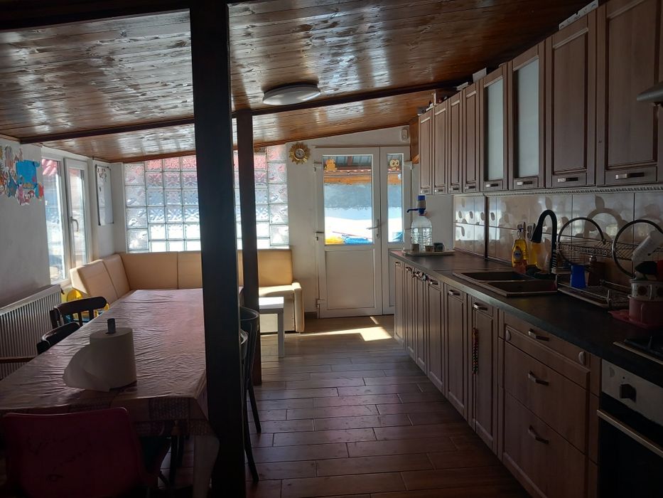 Casa de vanzare la Amnas