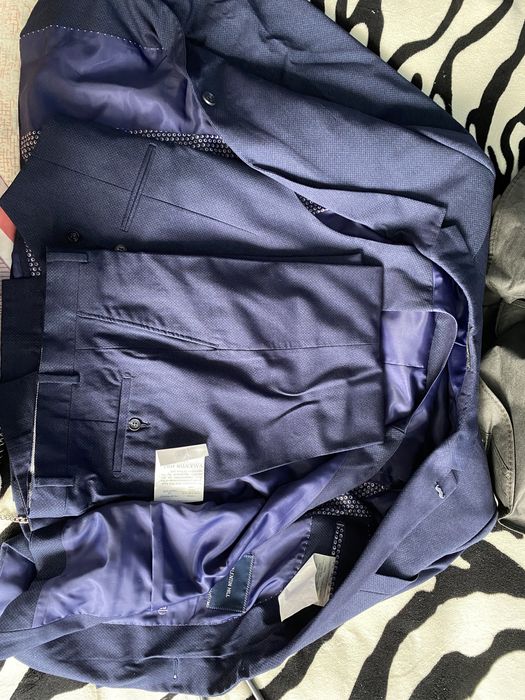 Костюм тройка