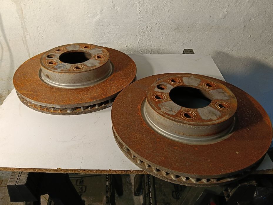 Предни спирачни дискове 330мм VW Touareg 7L 7P Porsche Cayenne Audi Q7 7L6615302P
