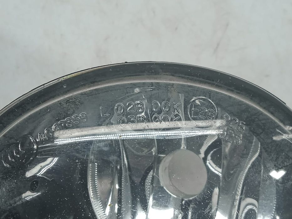 Proiector ceata dreapta l02b00k Volkswagen VW Jetta 4