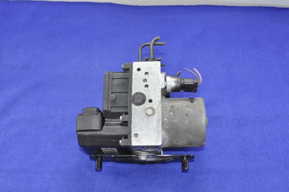 Блок АБС (ABS) BMW 7 E65/E66 2003