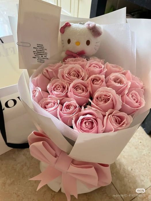 Милые букеты, спрей и голандских роз