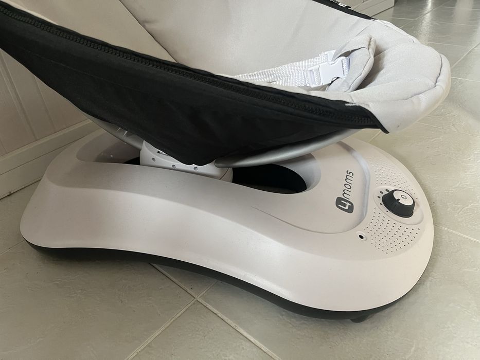 Бебешка люлка 4Moms RockaRoo