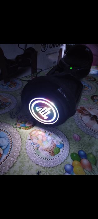 Vând hoverboard  negru