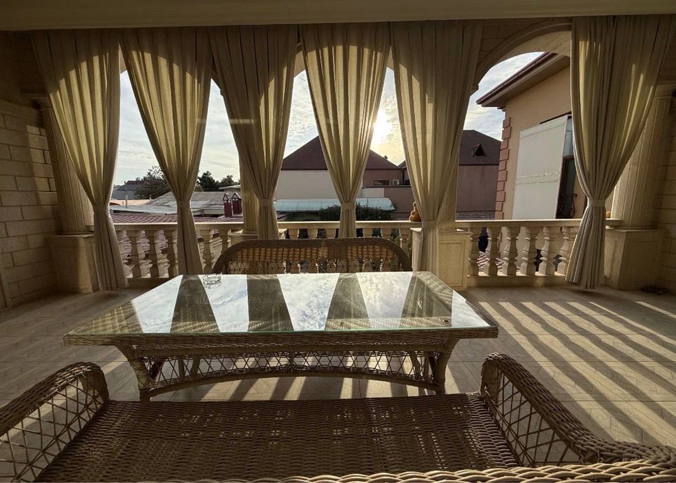 Яккасарайский район, Продажа дома в Римском стиле