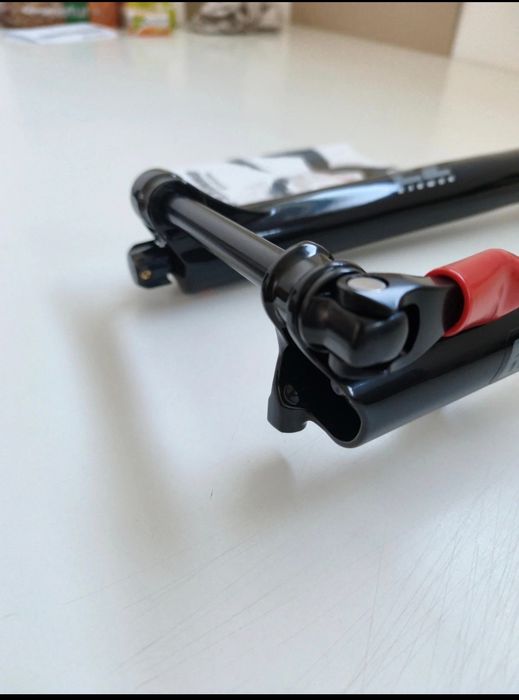 Furca Marzocchi Bomber Z2 29" 130mm Rail