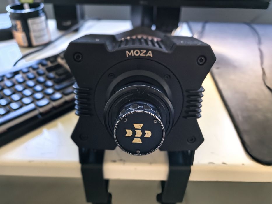 Игровой руль Moza r5 V2