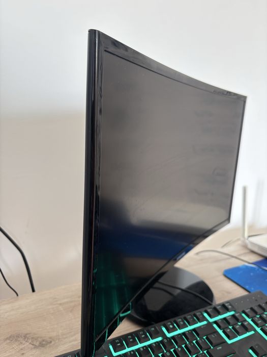 Monitor Curbat Samsung Gaming