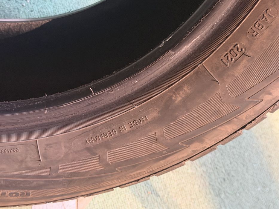 2 anvelope iarnă Goodyear UltraGrip Performance 225/60 R18 104V M+S SUV