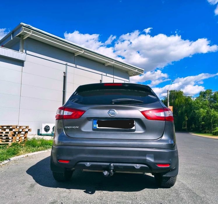 Vând Nissan Qashqai 1.2 benzina