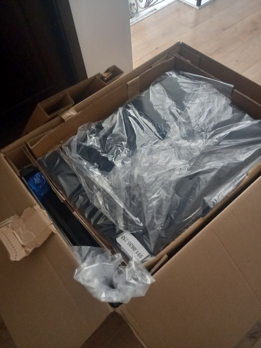 Plita cu inductie și hota incorporata