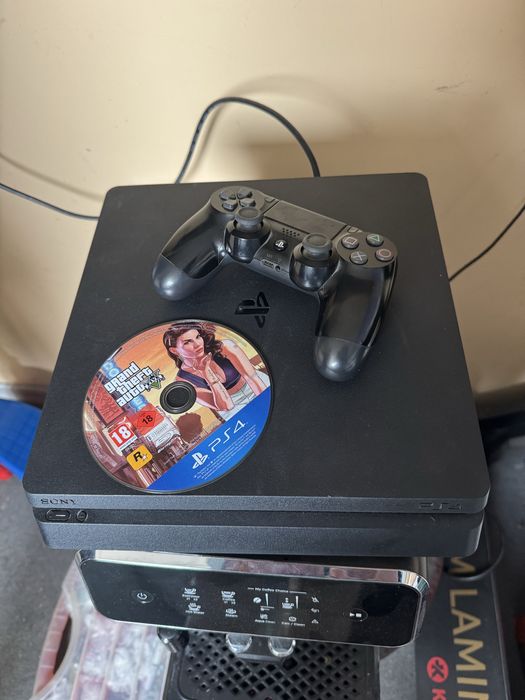 Playstation 4 slim 500 gb