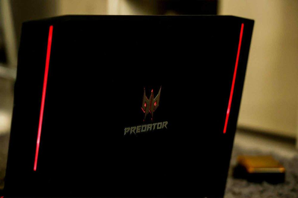 Laptop predator gaming