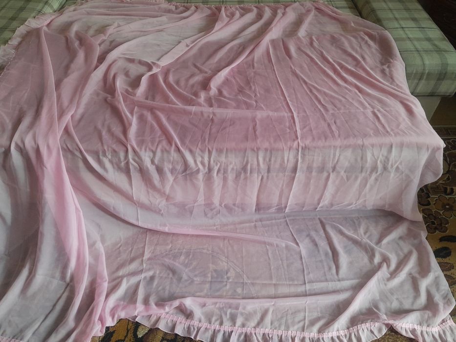 Продаю набор для спальни. .