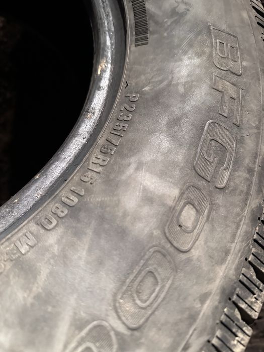 Шины 235/75R15 (4шт)