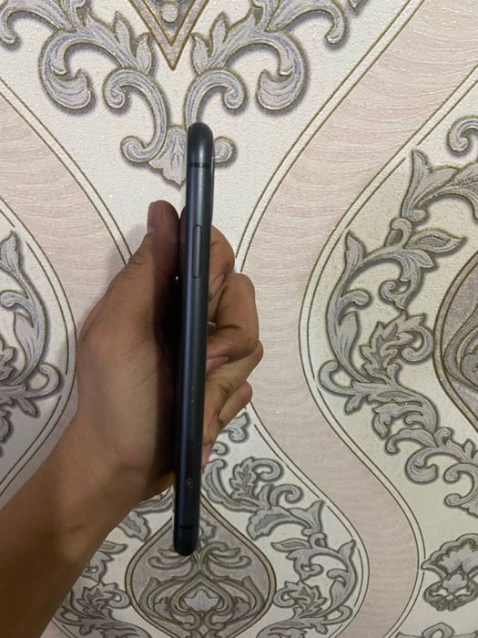 iphon 11 sotladi 128