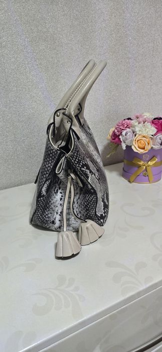 Продам сумки женские