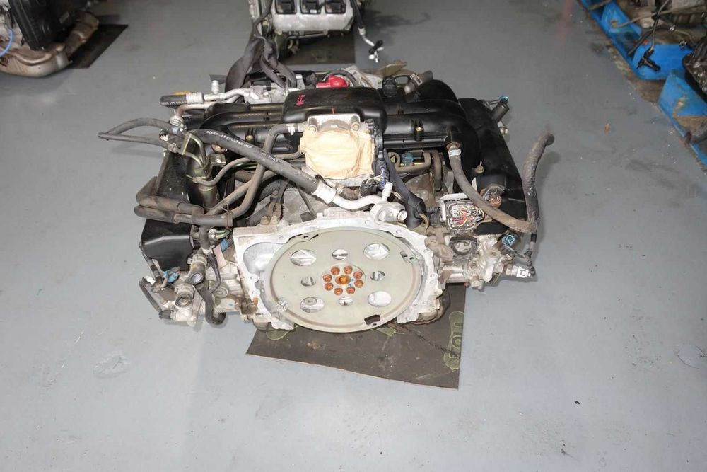 EZ30R Subaru Двигатель