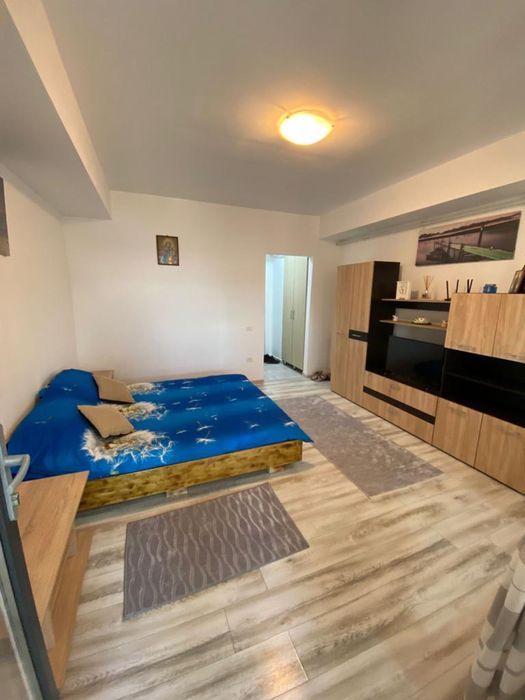 Garsoniera de inchiriat