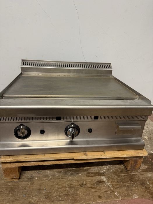 Grill / Gratar pe gaz inox profesional folosit 3 luni