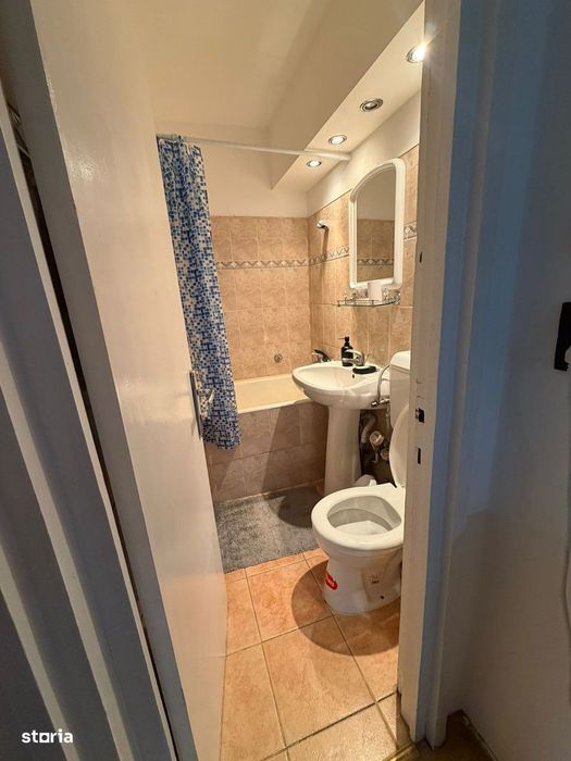 Apartament 2 camere, Romanilor etaj intermediar