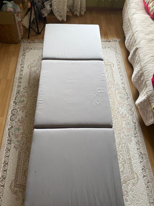 Пуф-трансформер кровать