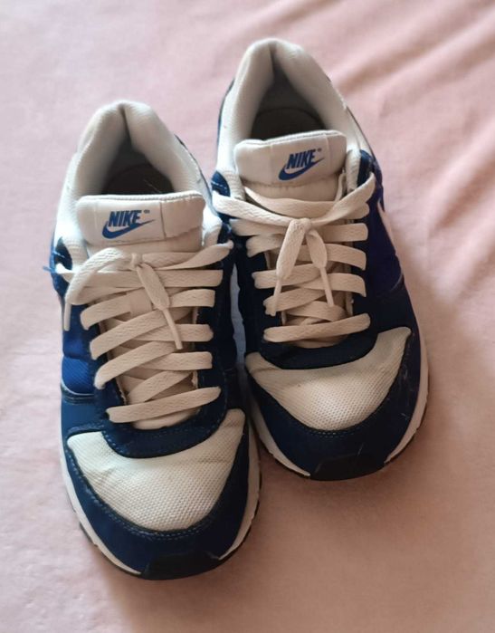 Adidasi Nike alb cu albastru