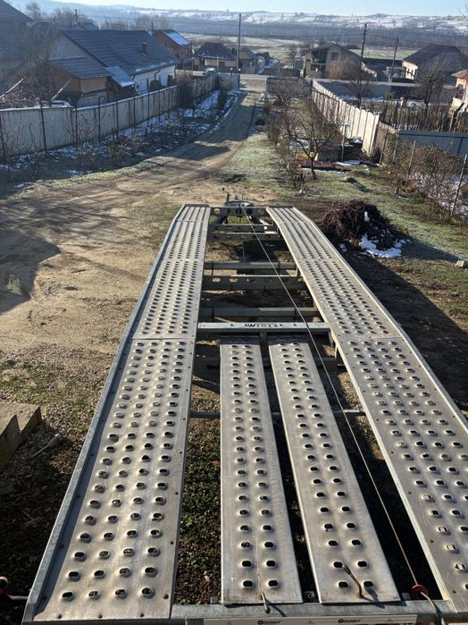 Vând platformă 2 poziții