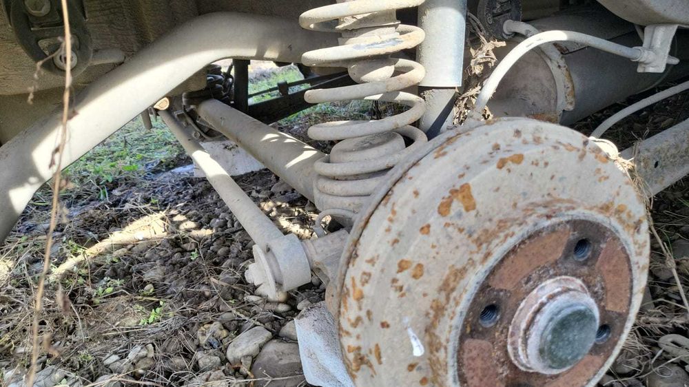 Punte spate Suzuki Ignis