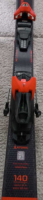 Skiuri Atomic Redster J2 140