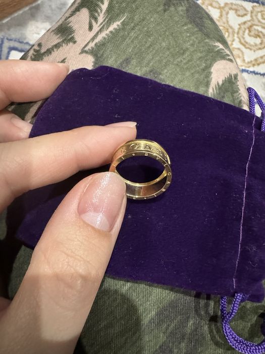 Продам золотое кольцо