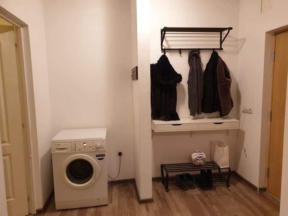Dau in chirie apartament 1 cameră + loc de parcare