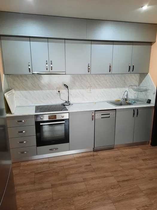 Дава се под наем Двустаен апартамент в София, Център - 65 кв.м за 433.5 € - Снимка #4