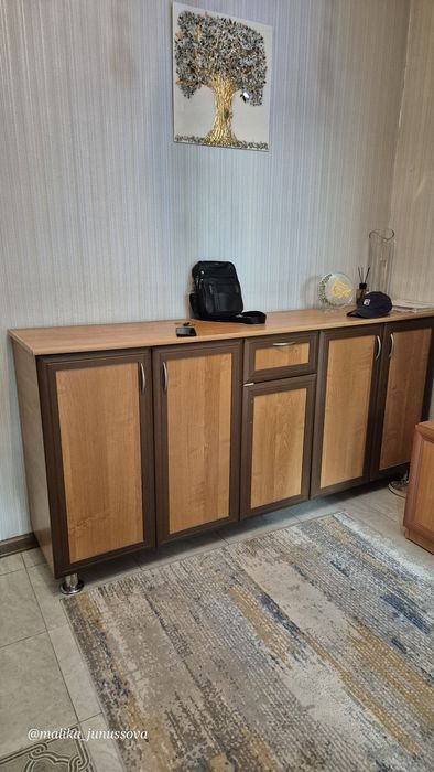Продается шкаф для прихожей