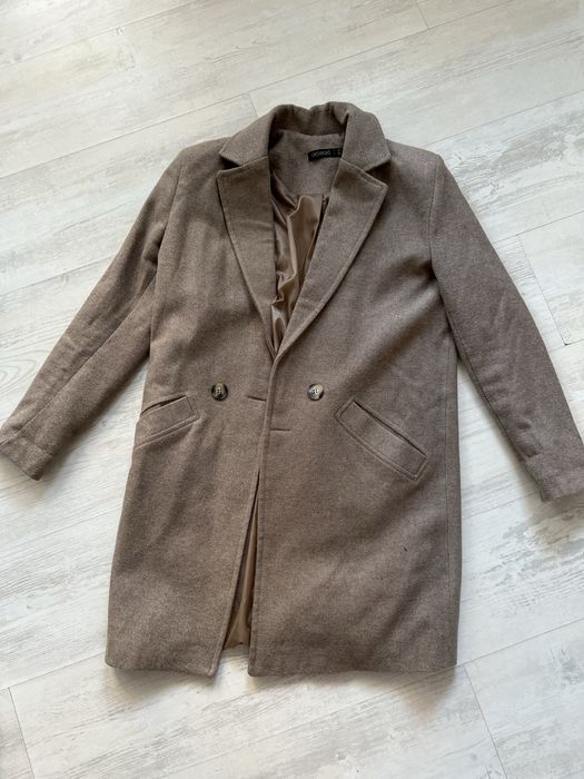 Дамско кафяво палто