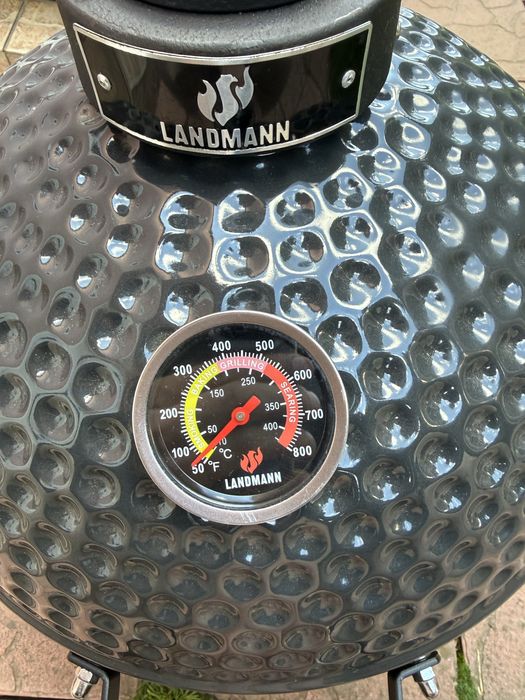 Gratar Kamado LandMann 55x55 - stare foarte buna