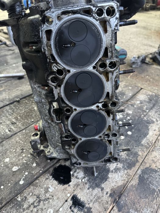 Chiuloasa  passat b6,, bloc motor , baie de ulei , pompa ulei BMP