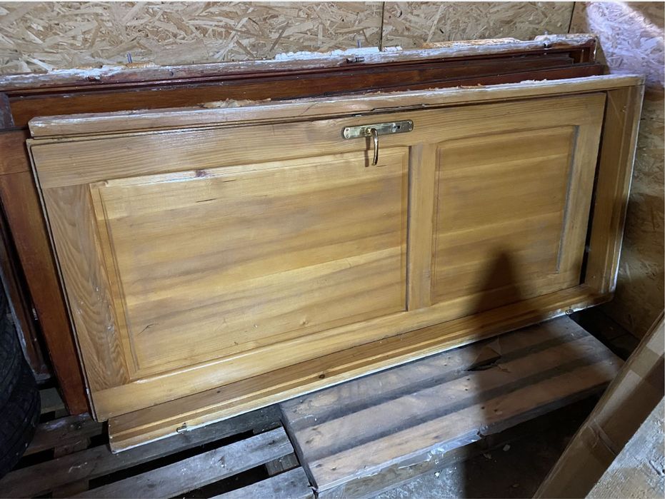 Tamplarie lemn 150 lei