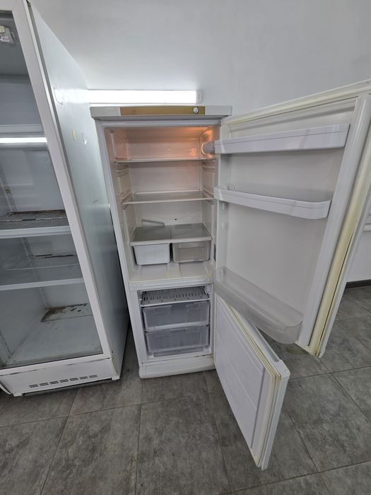 Продам морозильник