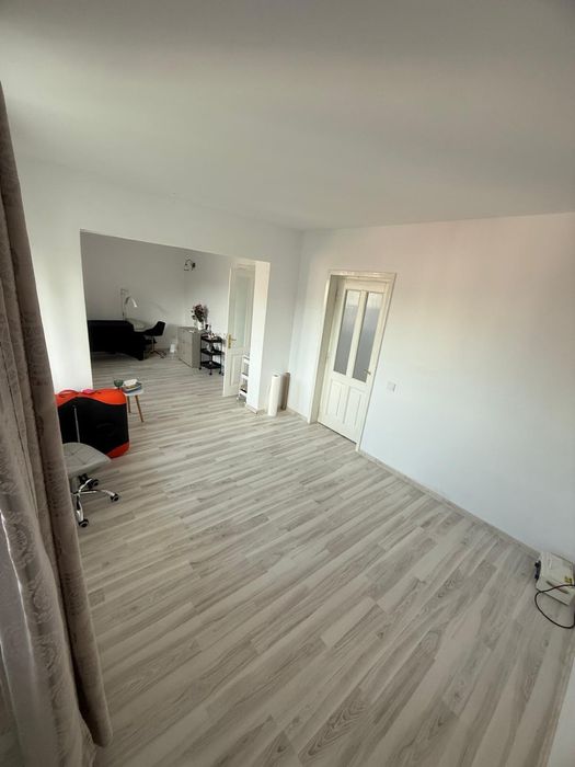 Ofer spre inchiriere spatii birouri Bld Mihai Eminescu la strada